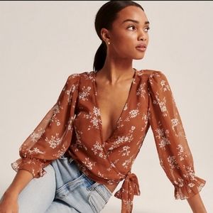 Abercrombie Floral Top (Size XS)